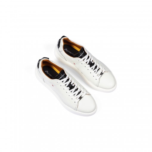 ECLIPSE Clean Lace Up Sneaker