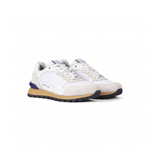 SILKY Runner Sneaker SILKY Runner Sneaker