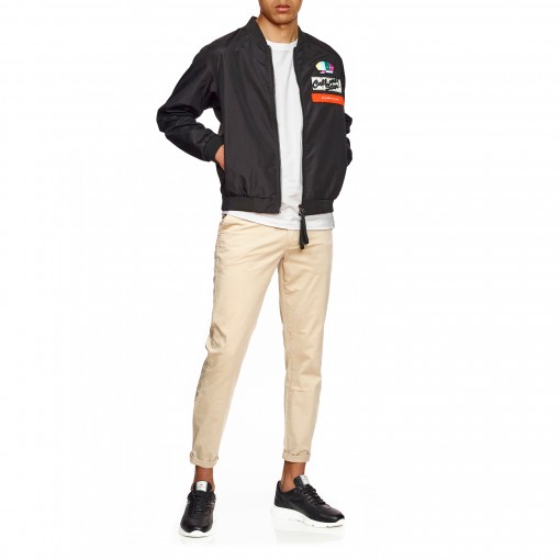 Casaco Bomber com patches Casaco Bomber com patches