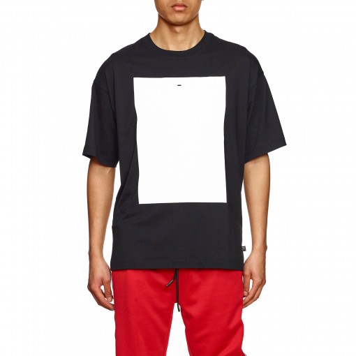 T-Shirt com Estampado T-Shirt com Estampado