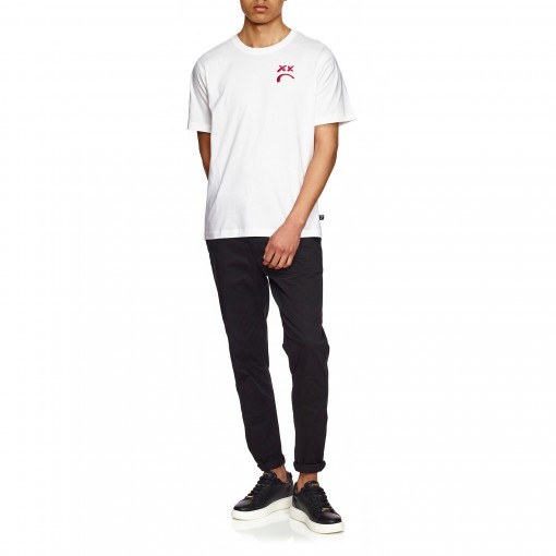 T-Shirt com Bordado T-Shirt com Bordado