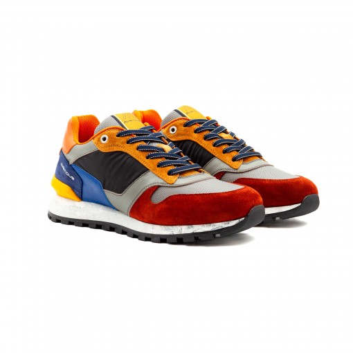 SILKY Runner Sneaker SILKY Runner Sneaker