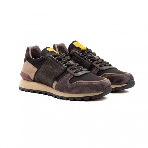 SILKY Runner Sneaker SILKY Runner Sneaker