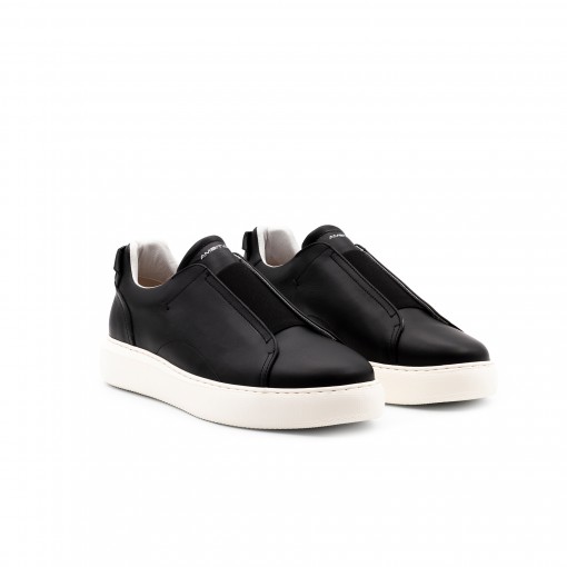 ECLIPSE Slip-On Sneaker ECLIPSE Slip-On Sneaker