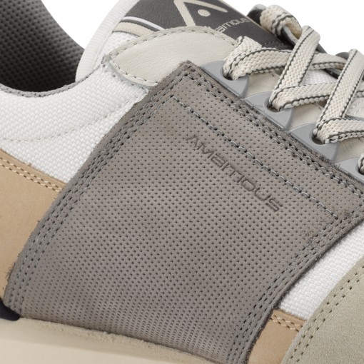SILKY Runner Sneaker SILKY Runner Sneaker