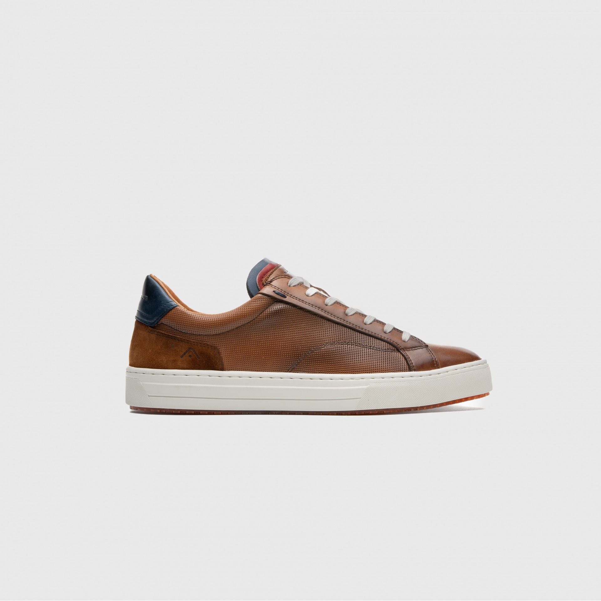 ANOPOLIS Lace Up Sneaker
