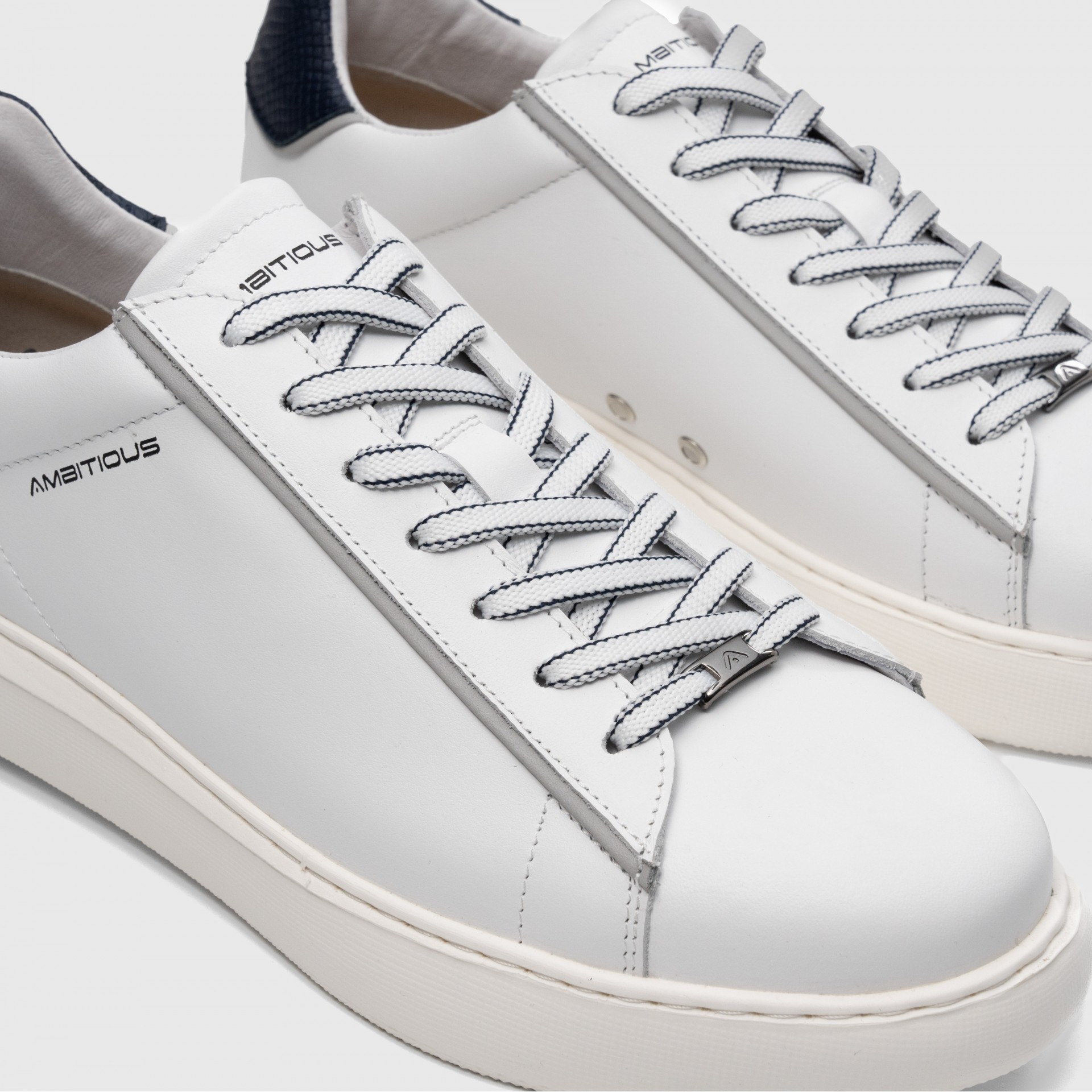 ECLIPSE Stitched Sneaker