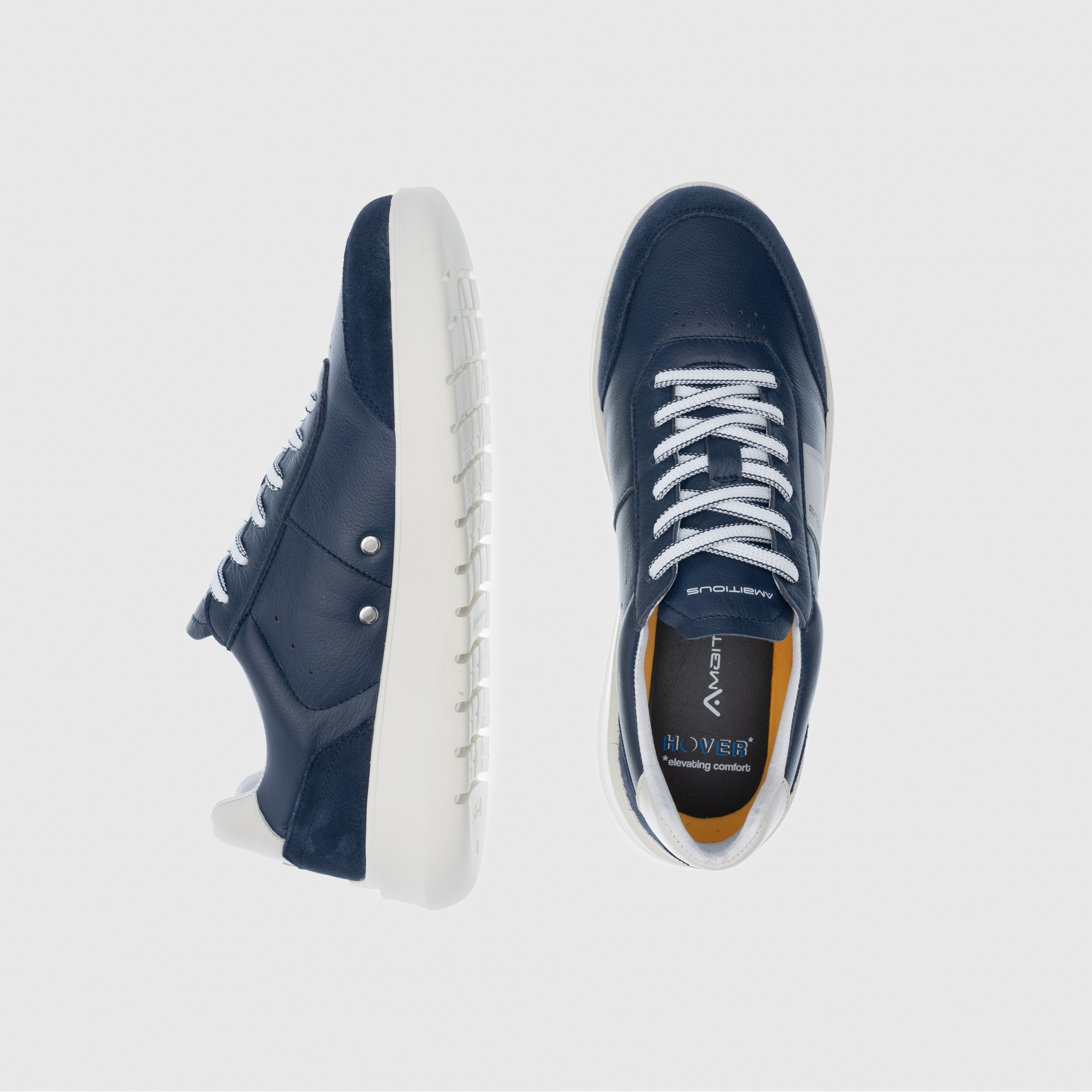 HOVER Comfort Sneaker