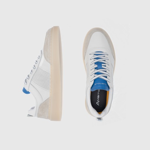 COURT Perforated Sneaker