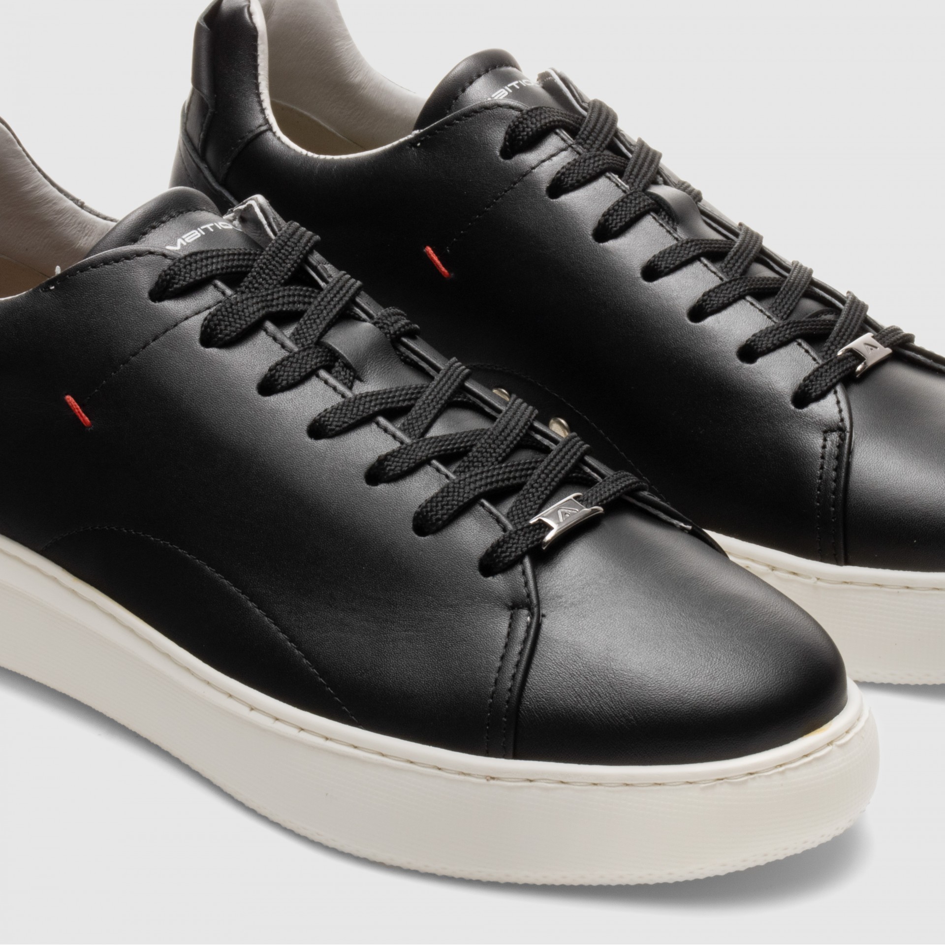 ECLIPSE Lace-Up Sneaker