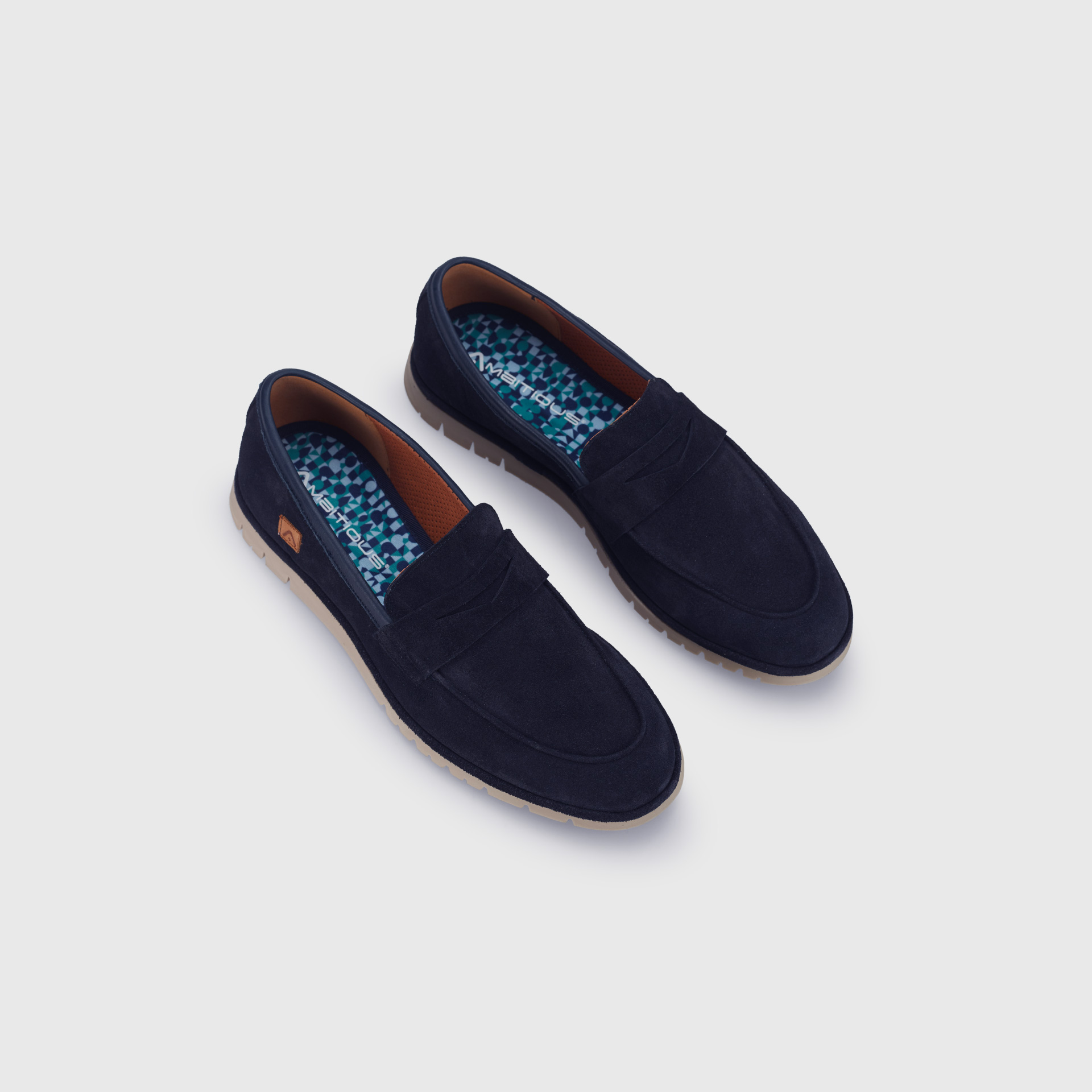 AMBER Suede Loafer