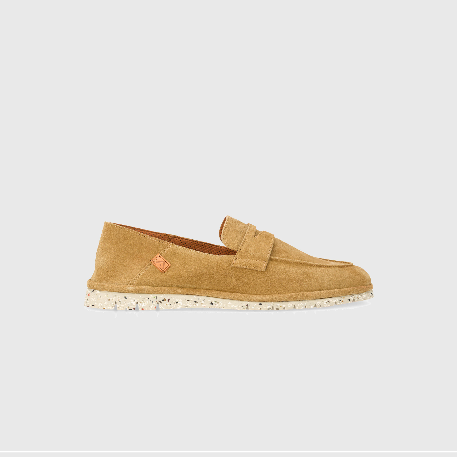 AMBER Suede Loafer