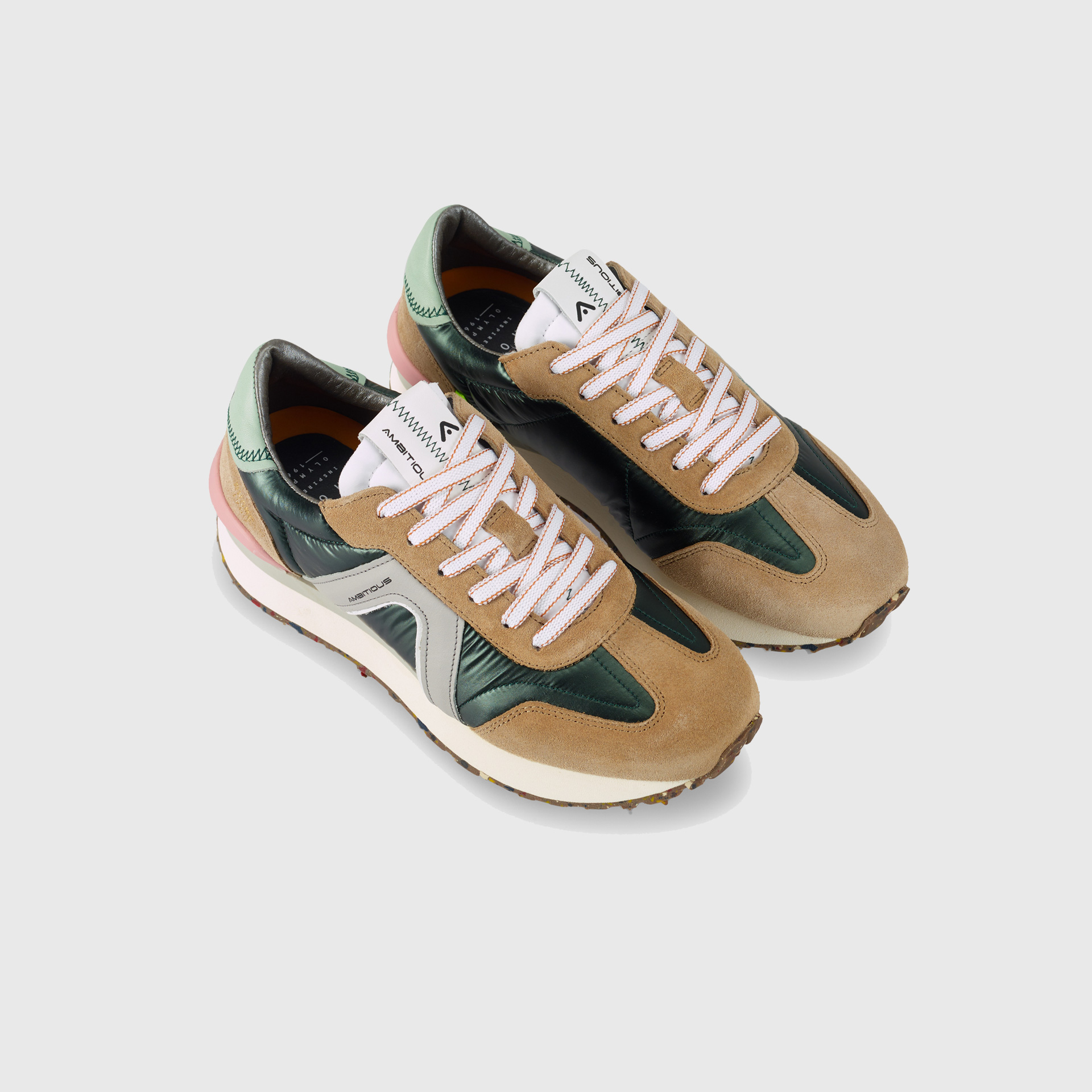 RHOME W Retro Runner