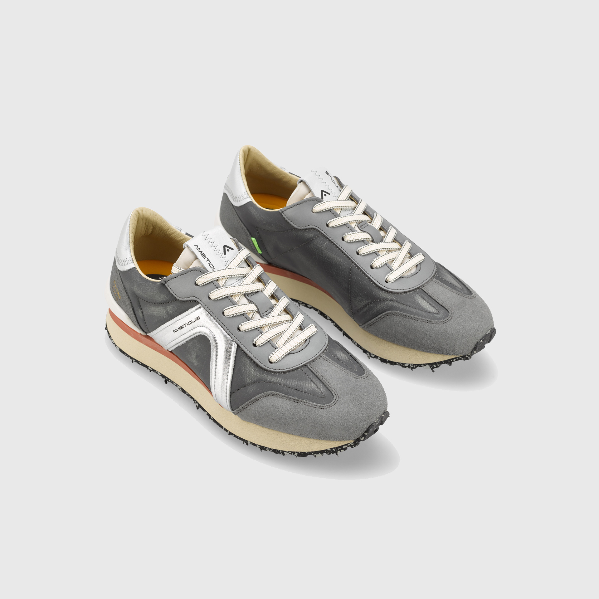 RHOME W Retro Runner