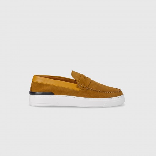 CARSON Suede Loafer