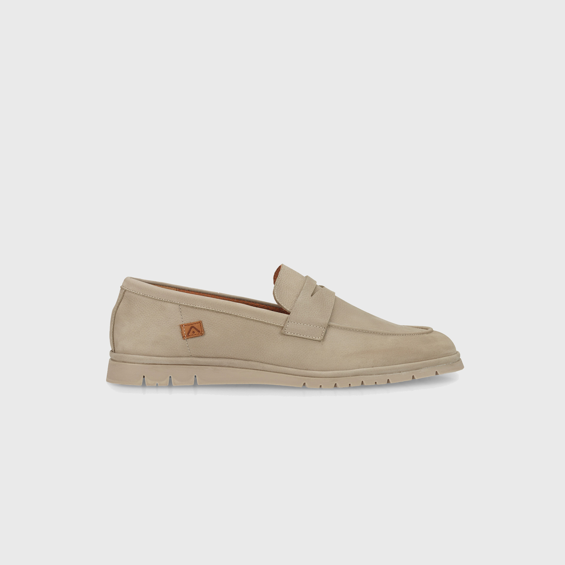AMBER Suede Loafer