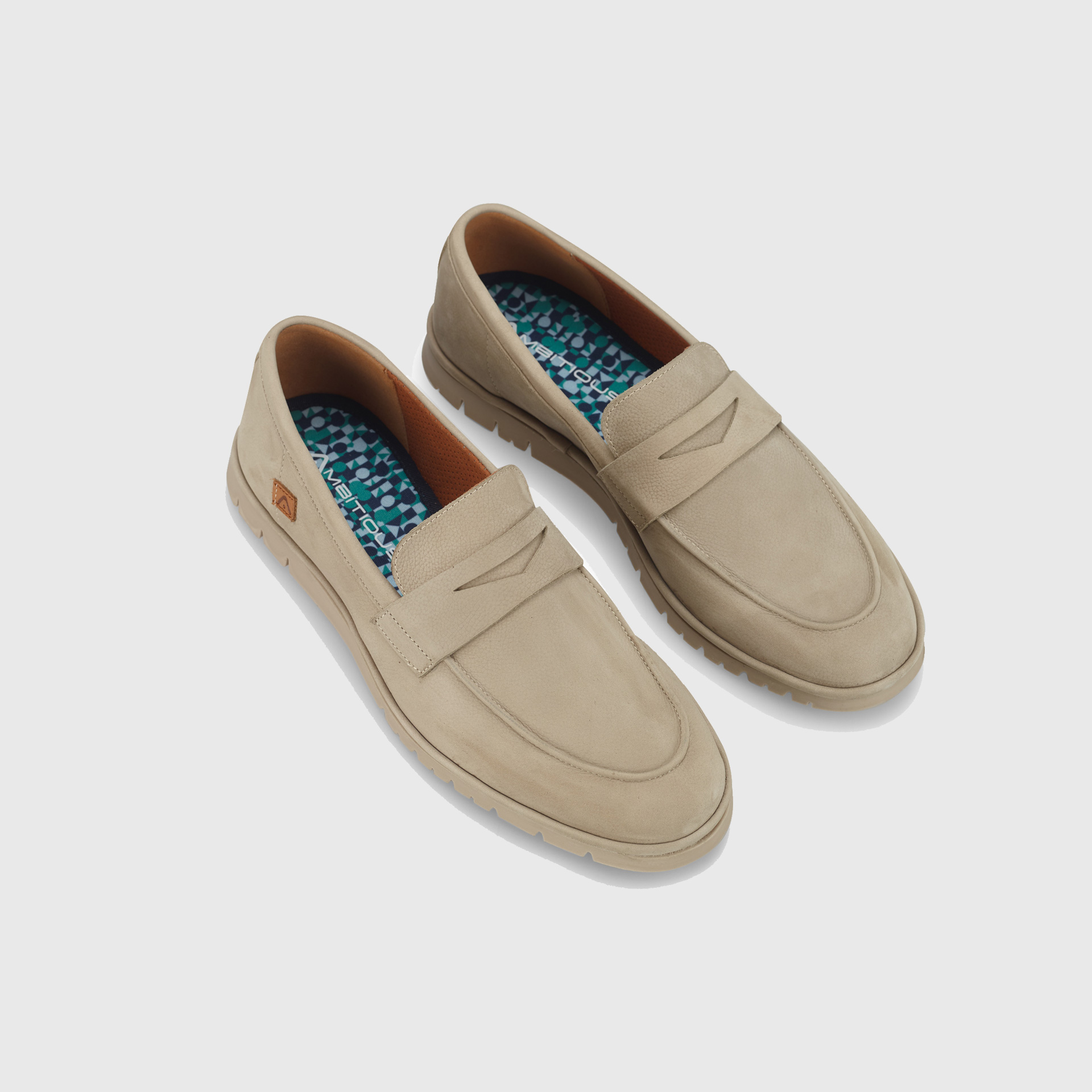 AMBER Suede Loafer