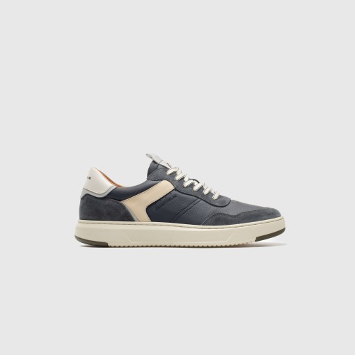 AKTIF Panel Low-Top Sneaker