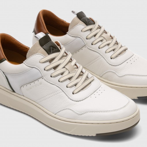 AKTIF Panel Low-Top Sneaker