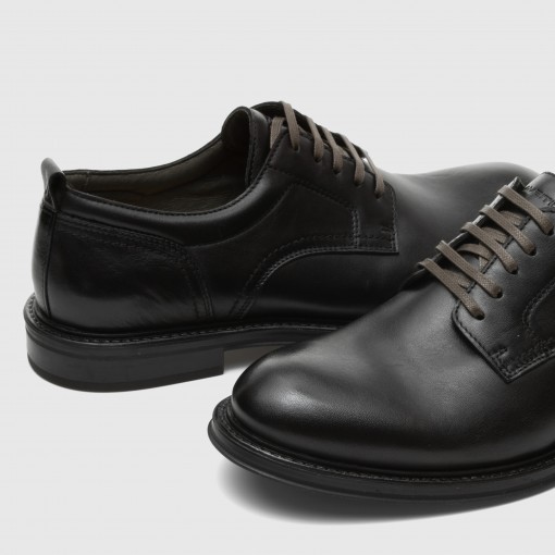 LUKE Derby Shoe