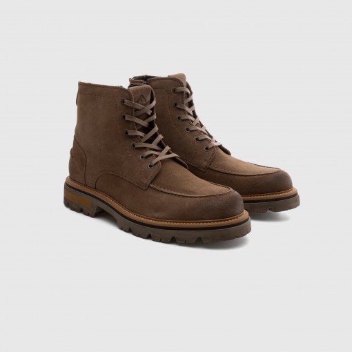 VET Lace-up Boot