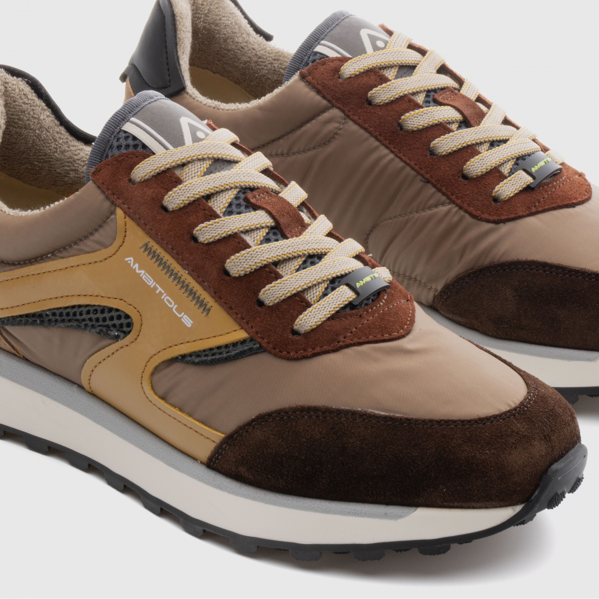 SPEEDSTER Retro Runner