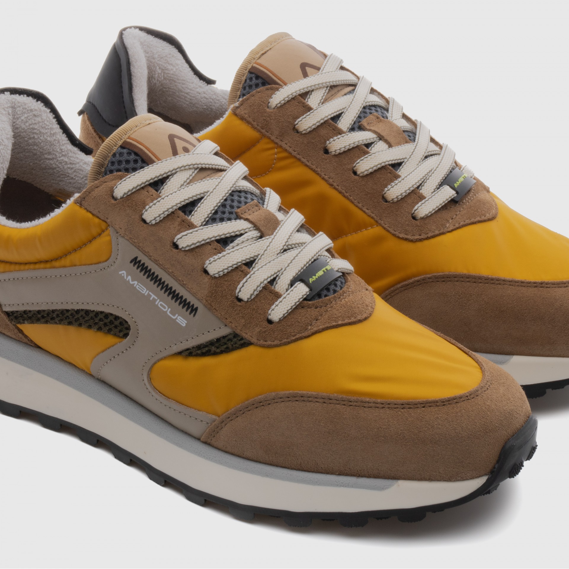 SPEEDSTER Retro Runner