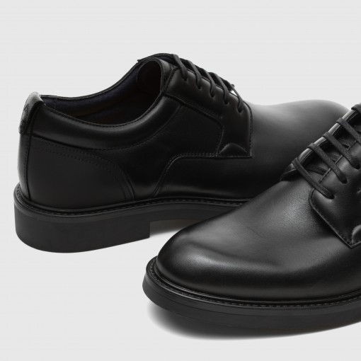 PINKA Derby Shoe