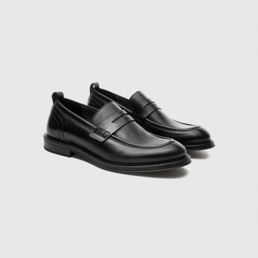 LUKE Penny Loafer