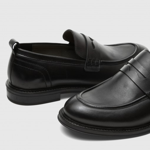 LUKE Penny Loafer