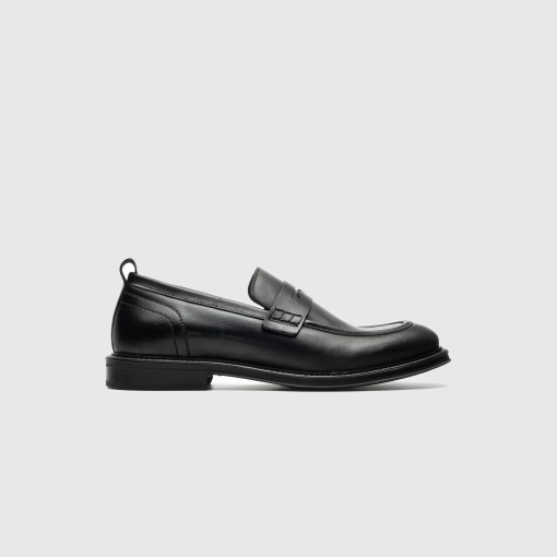 LUKE Penny Loafer