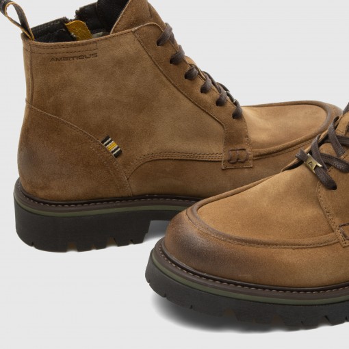 VET Lace-up Boot