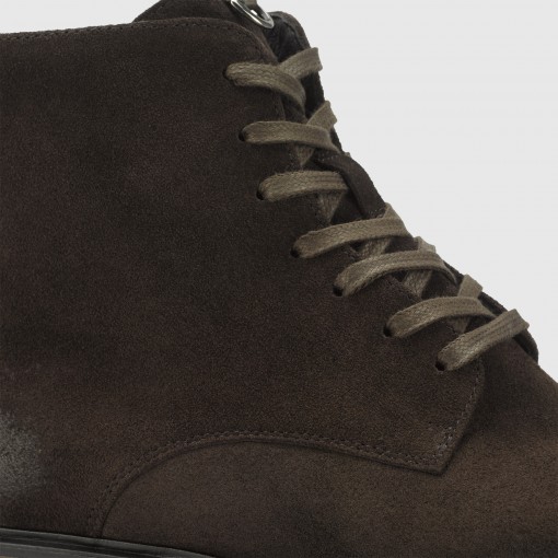 BTR Lace-Up Boots