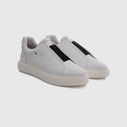 ECLIPSE Slip-On Sneaker