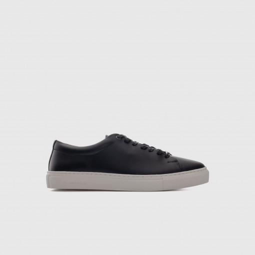 MARTIN Clean Cut Sneaker