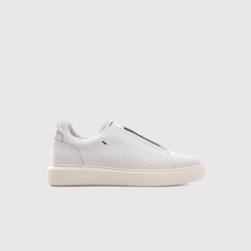 ECLIPSE Slip-On Sneaker