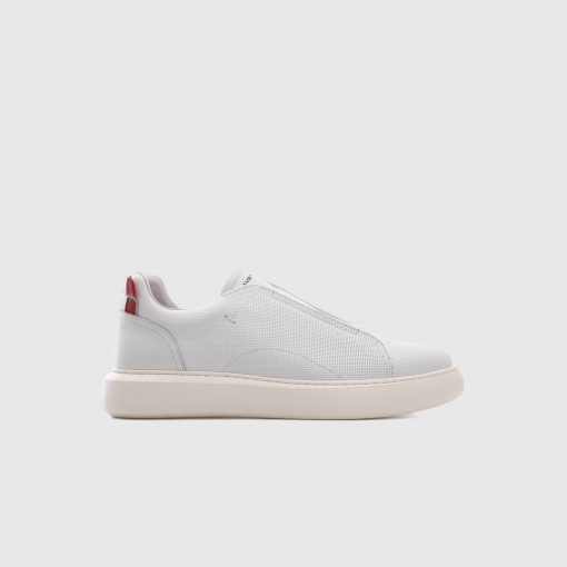 ECLIPSE Slip-On Sneaker