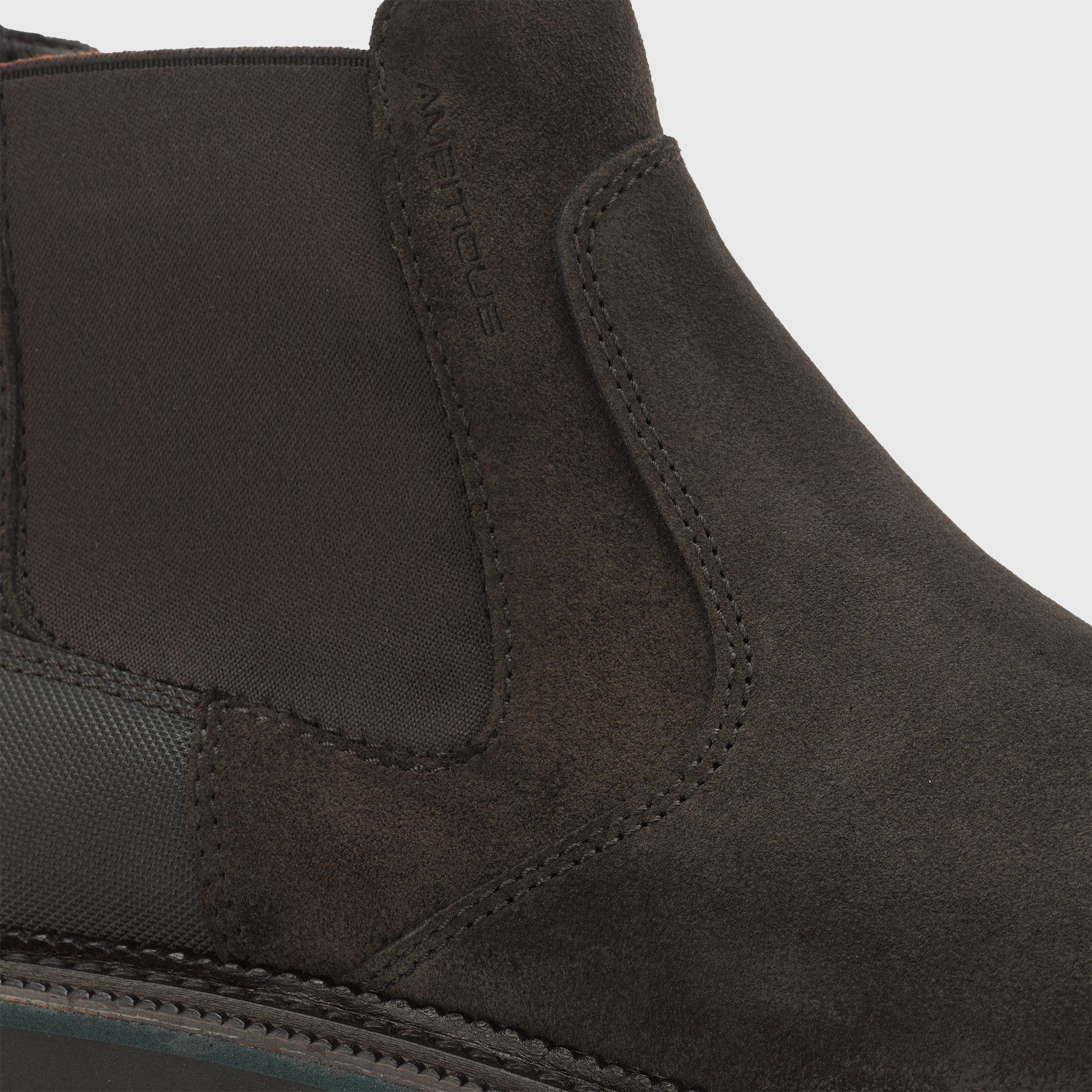 ERO Chelsea Boots
