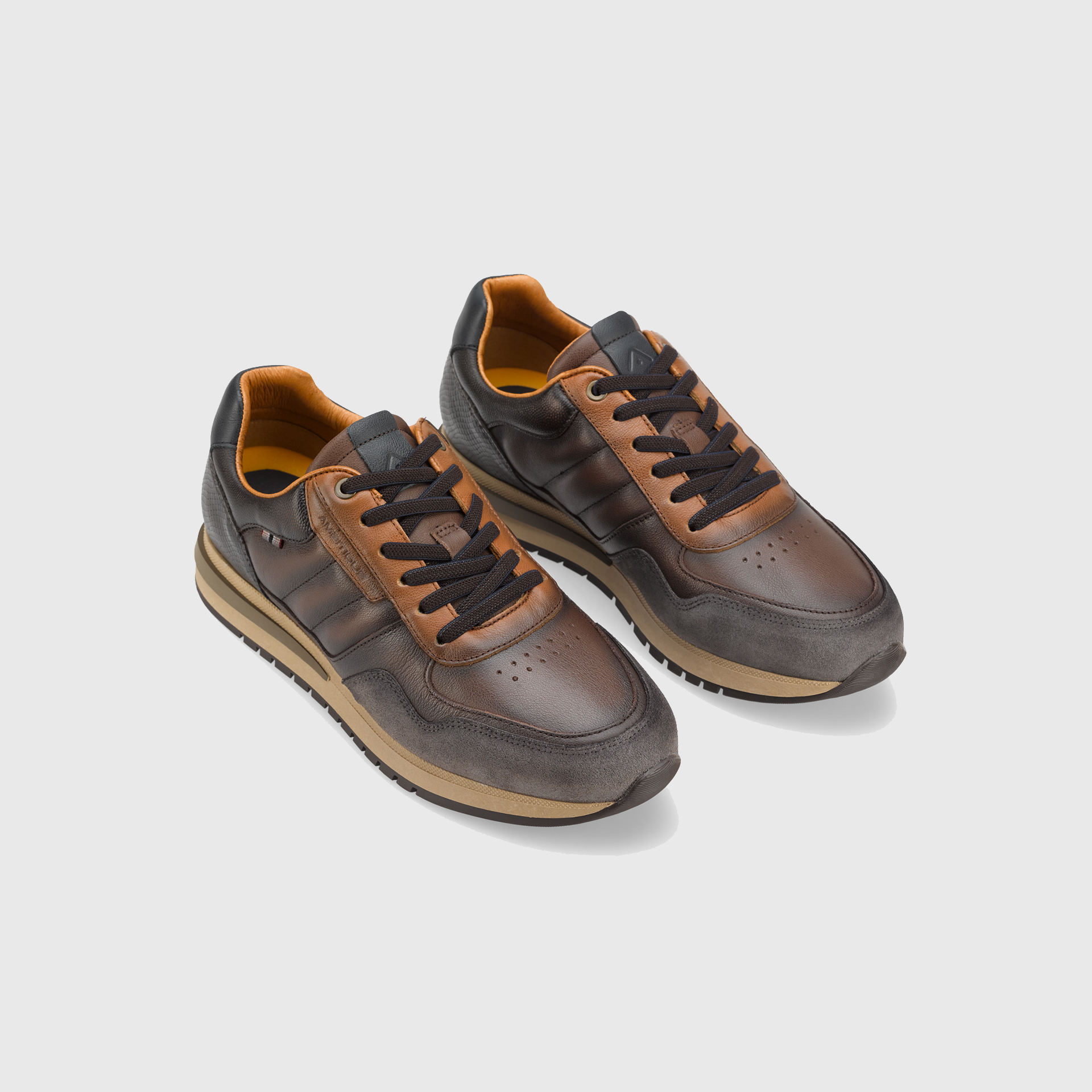 TEMPLE Quilted Sneaker