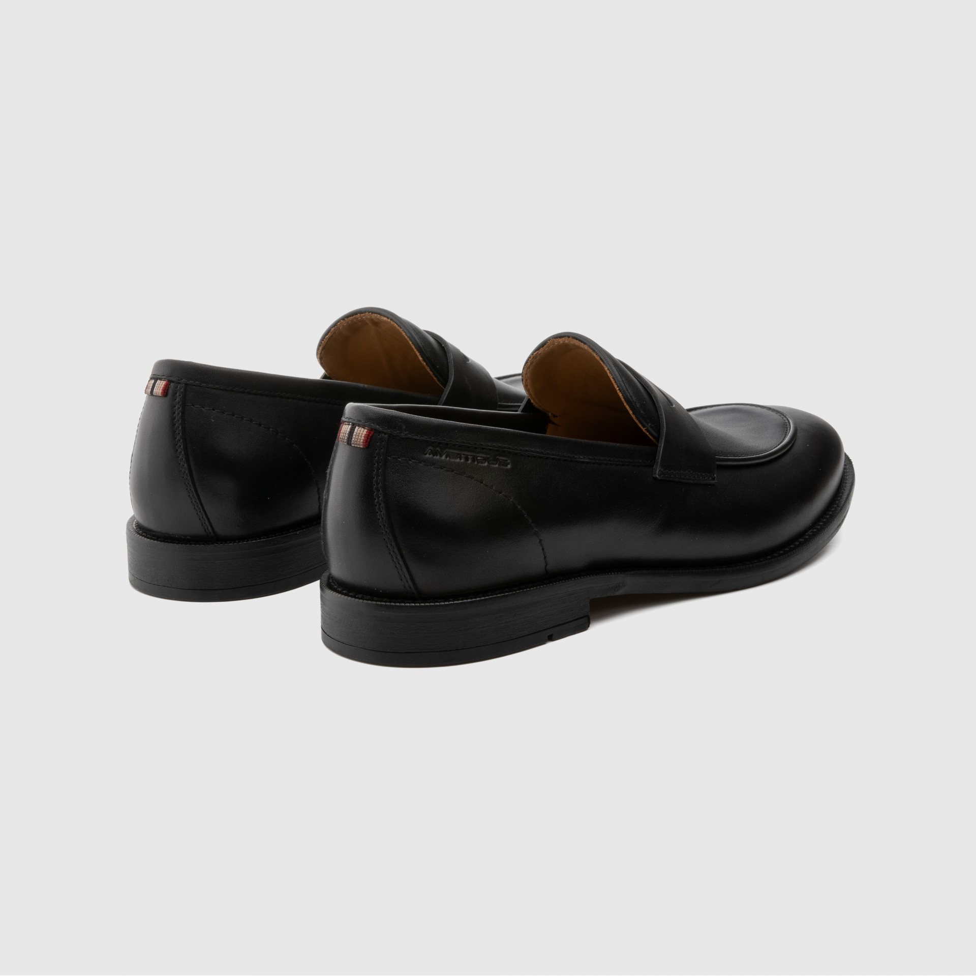 DEVON Penny Loafer