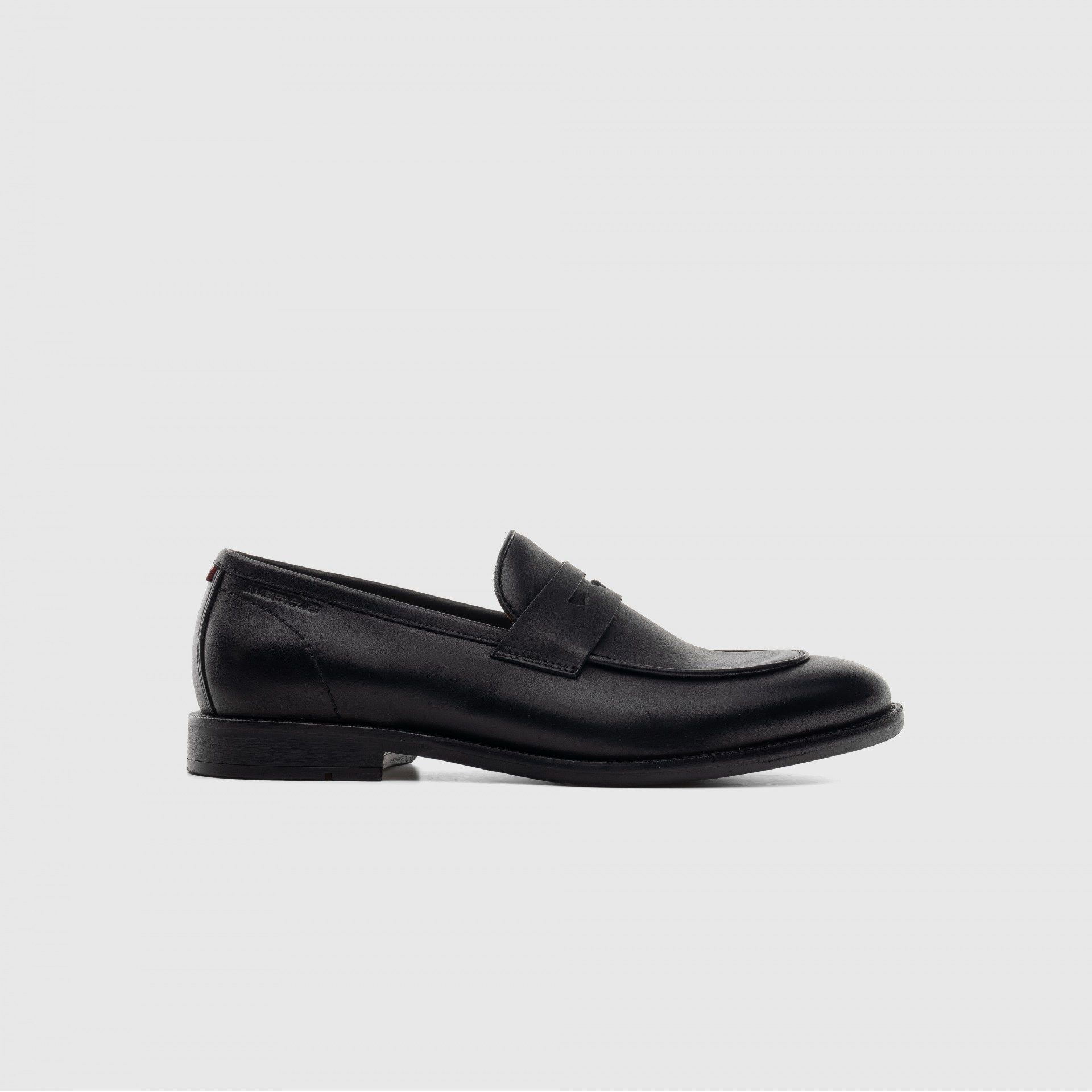 DEVON Penny Loafer