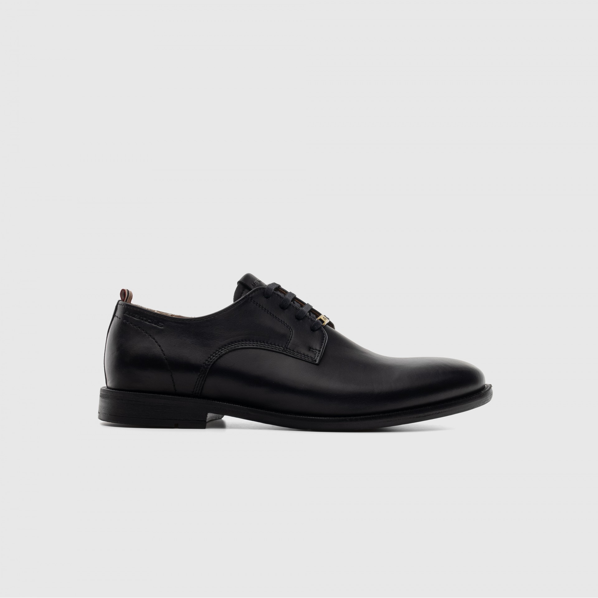 DEVON Derby Shoe