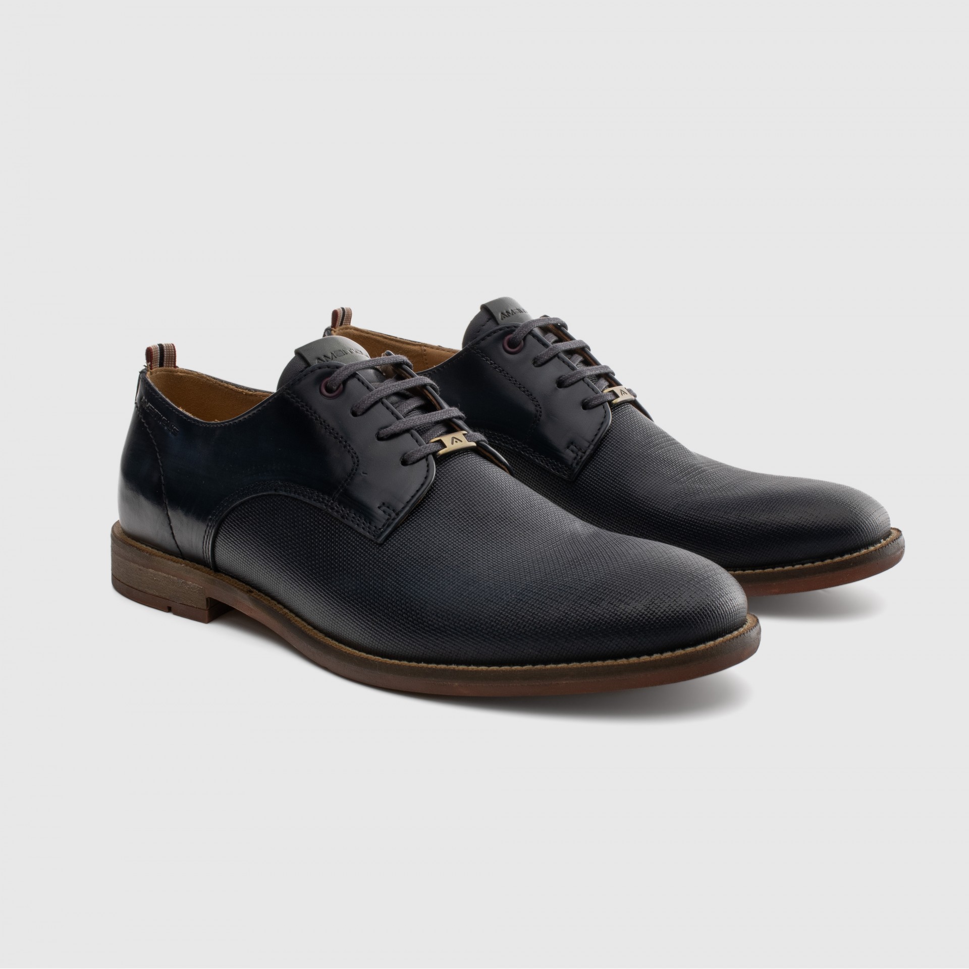 DEVON Derby Shoe