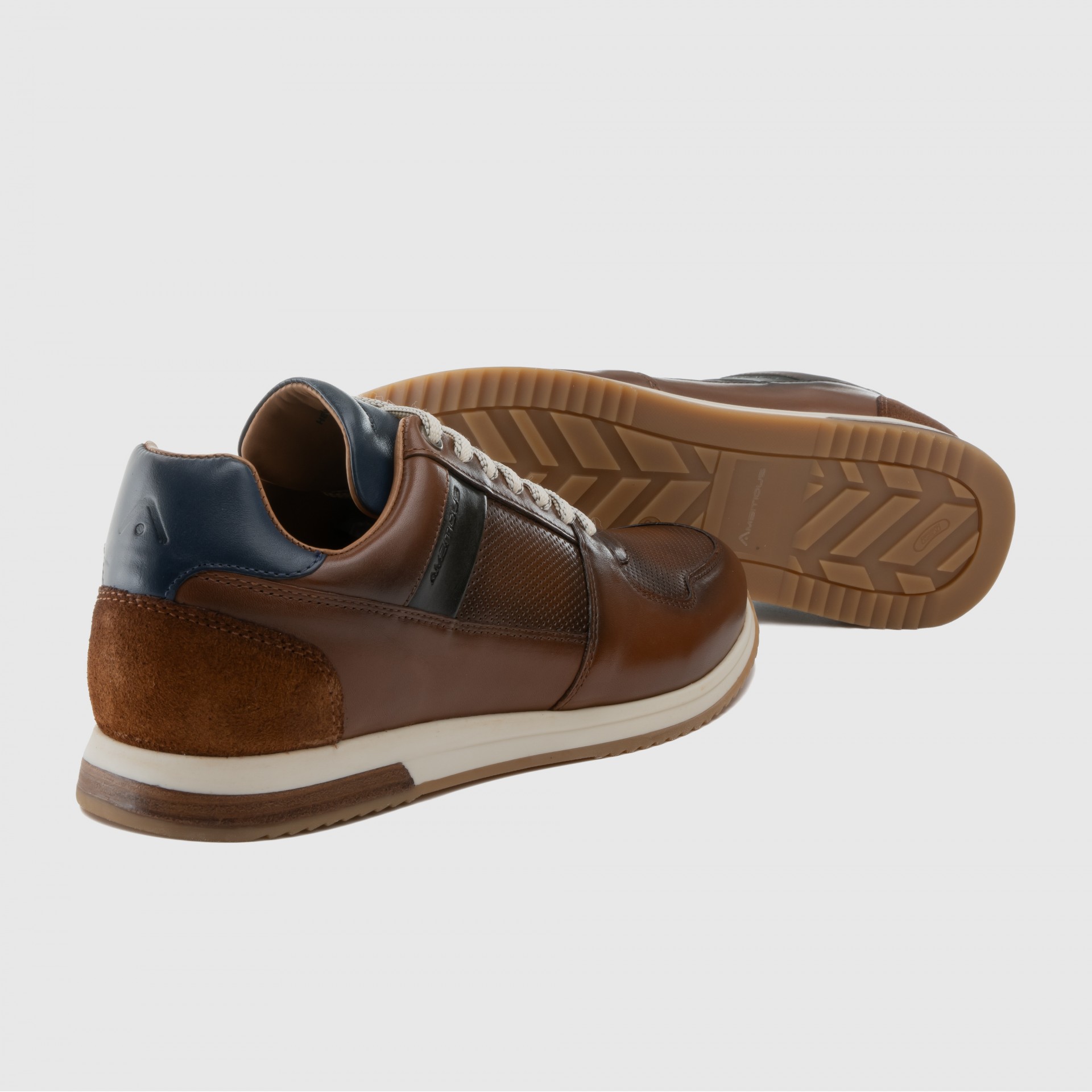 SLOW Classic Sneaker