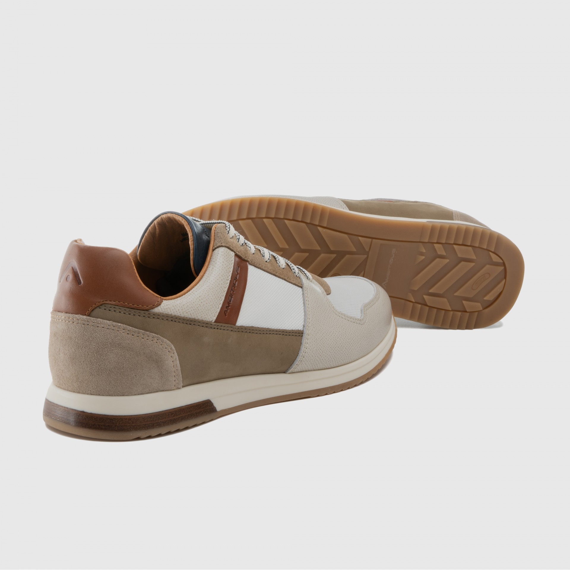 SLOW Classic Sneaker