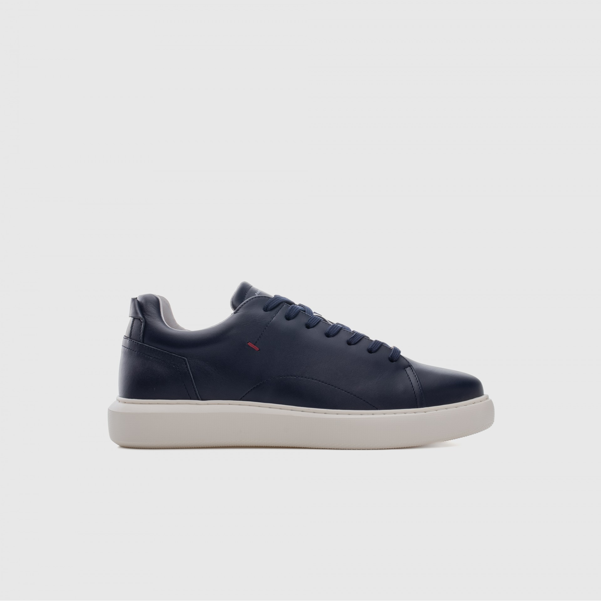 ECLIPSE Lace-Up Sneaker