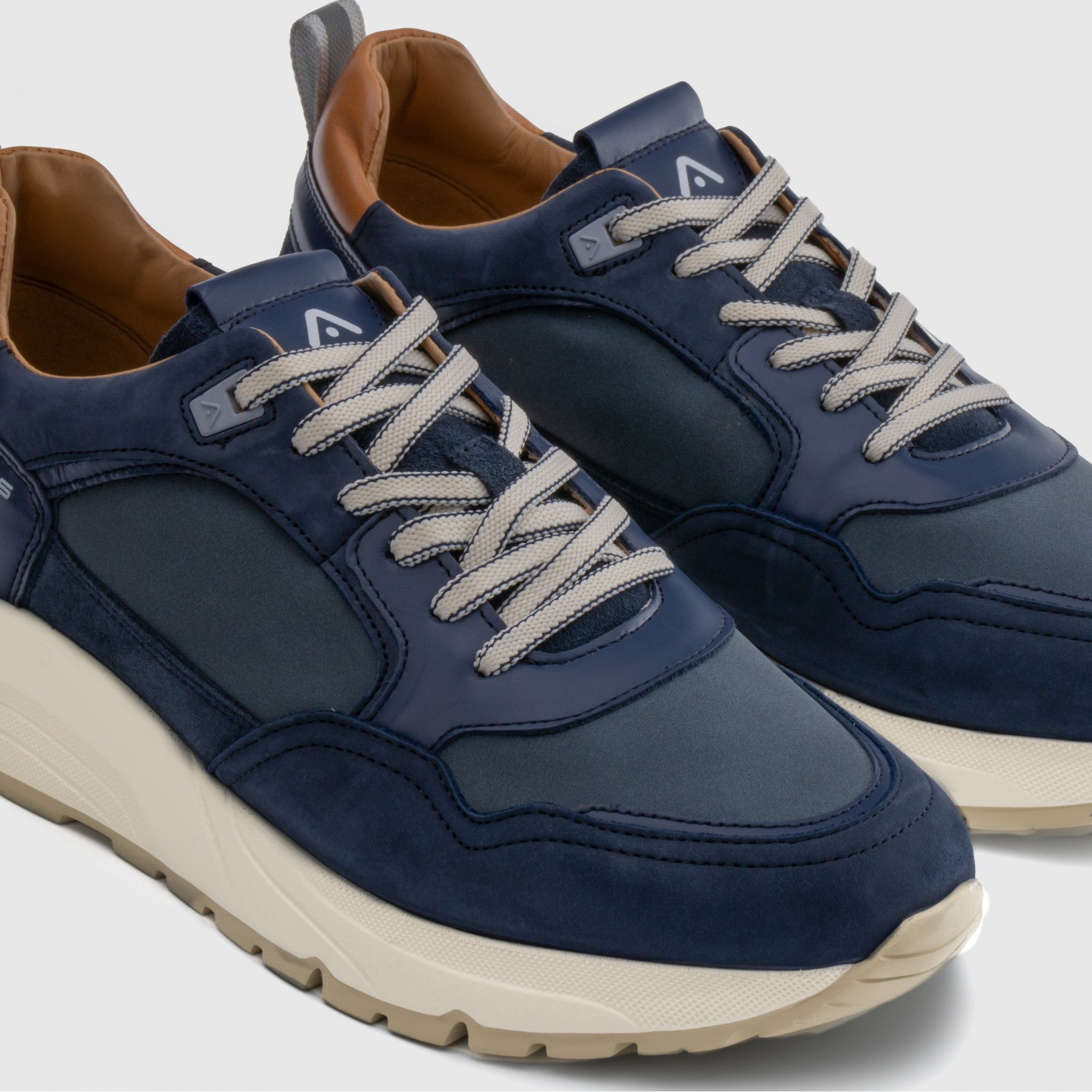 STRIDER Chunky Runner