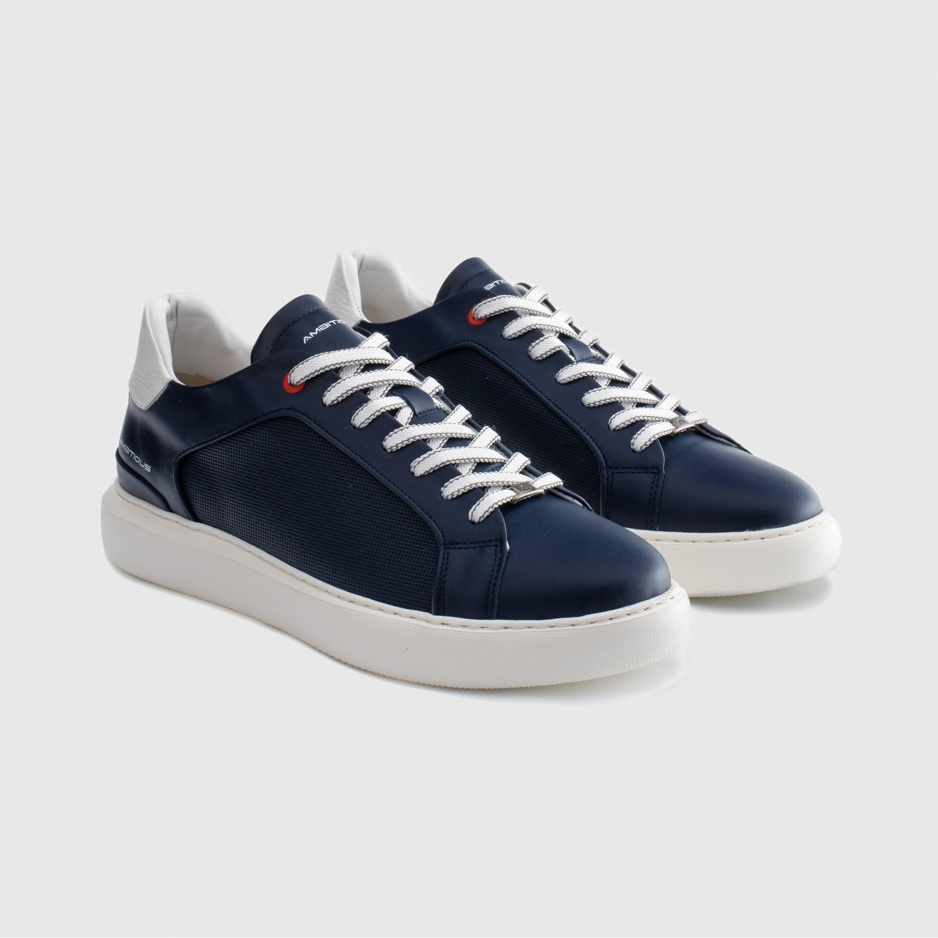 ECLIPSE Panel Sneaker