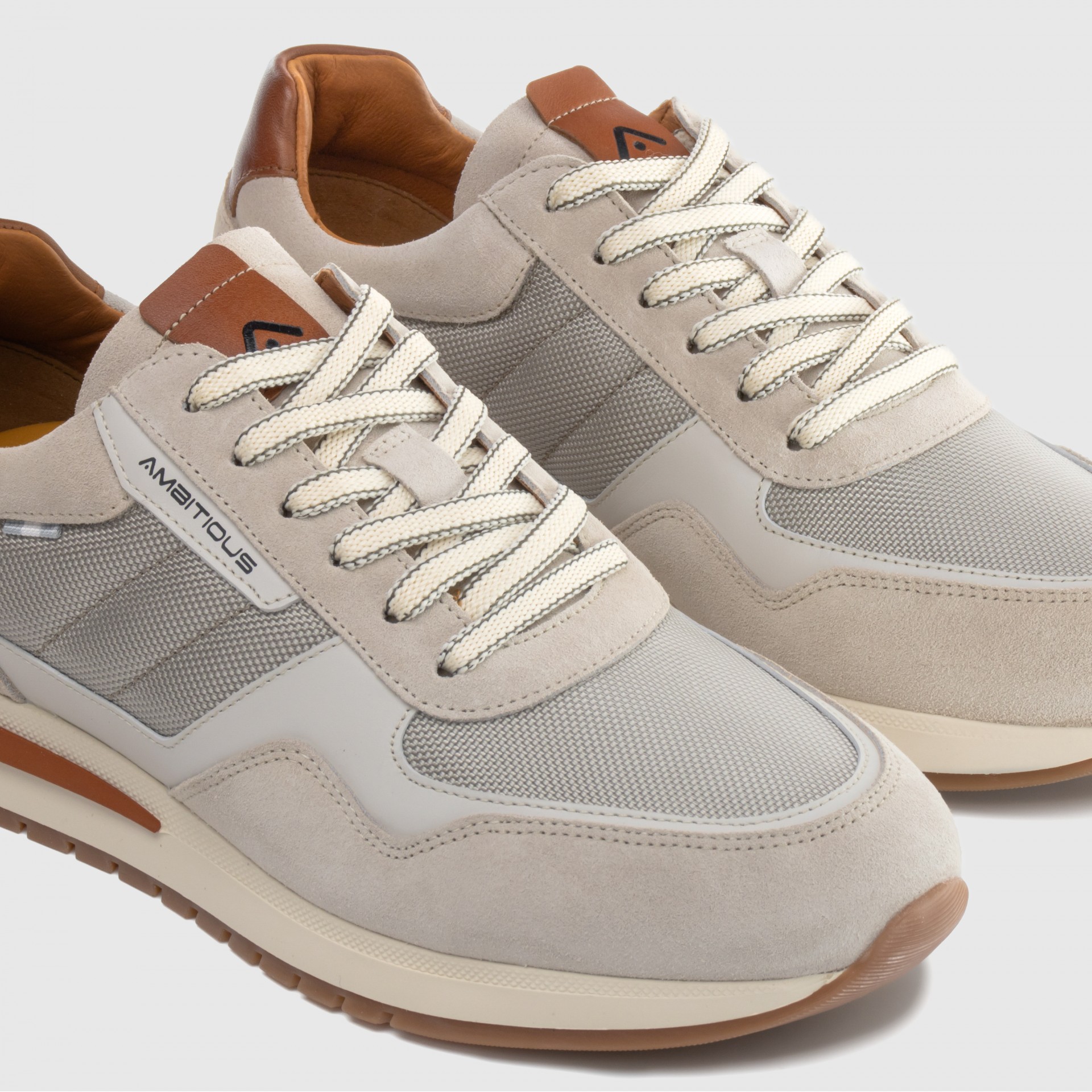 TEMPLE Quilted Sneaker