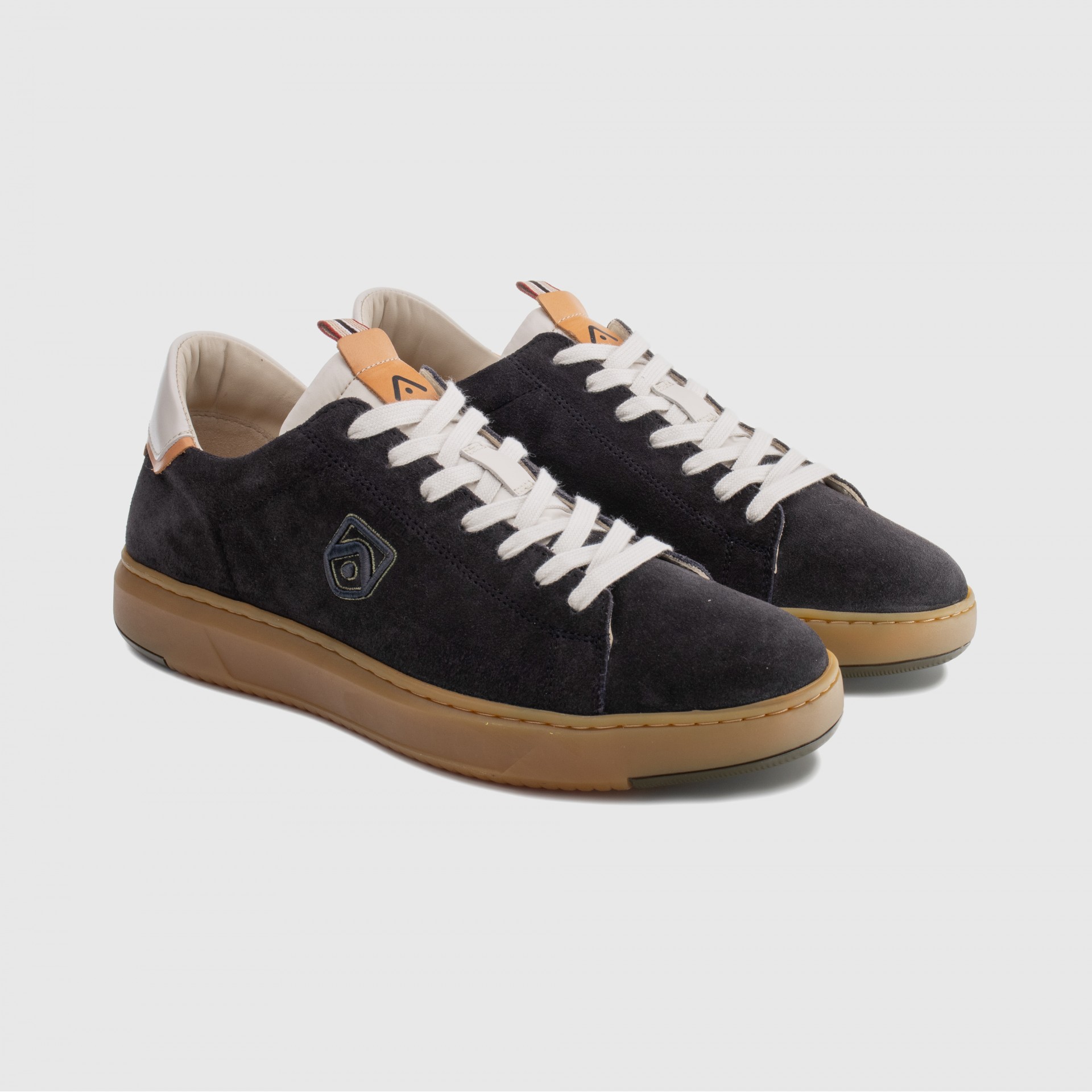 AKTIF Low-Top Sneaker